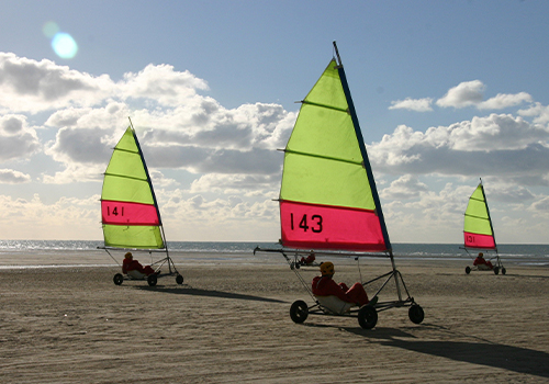 Chars à voile sur la plage de Berck-sur-Mer